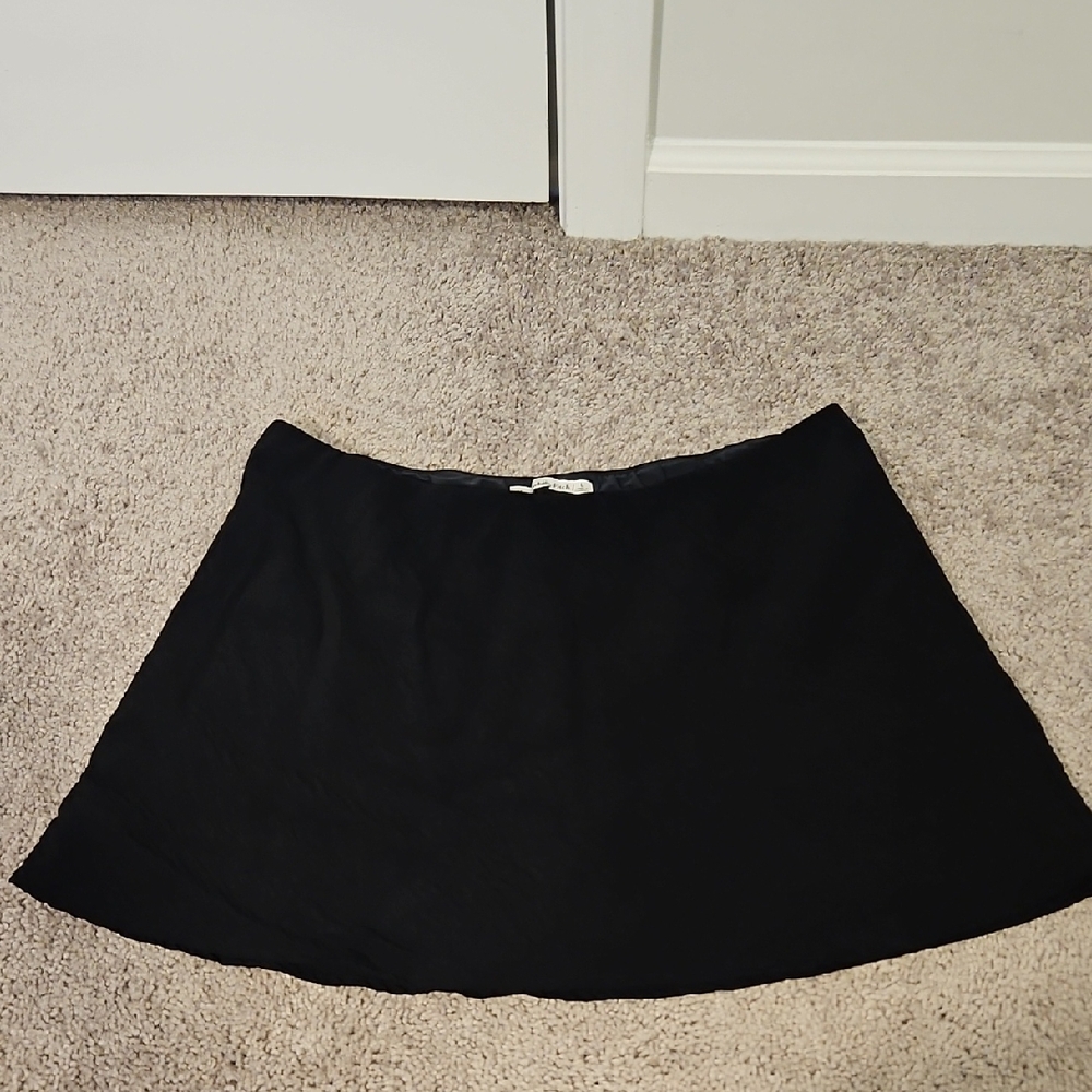 Abercrombie & Fitch Black Mini Skort - Worn Once (Pictured)